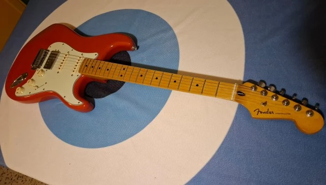 fender player plus 2 HSS stratocaster