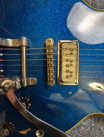 DeArmond by Guild M75t