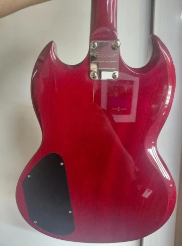 Epiphone EB-0 2018 Cherry Red