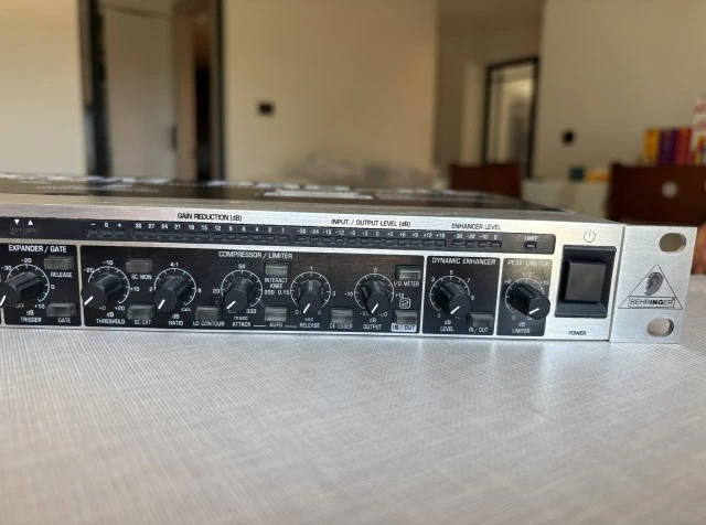 Behringer Autocom Pro-XL Dynamics Processor