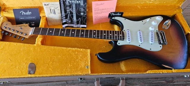 Fender stratocaster AVRI 62