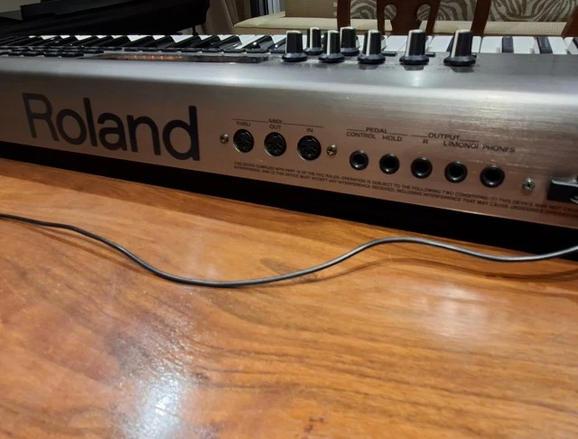 Roland RS-5 Synthesizer (61 Keys)