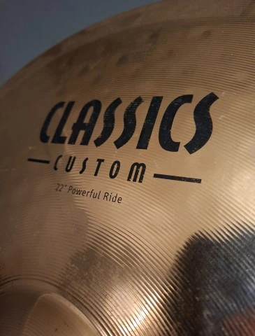 Meinl 22" Classics Custom Powerful Ride