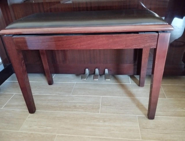 Πιάνο YAMAHA U1 μαόνι σε άριστη κατασταση 