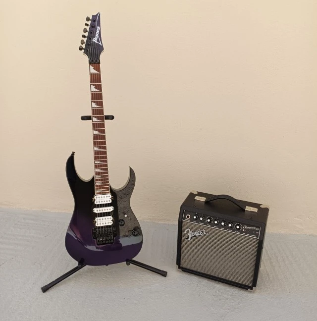 Πακέτο: Ibanez RG470DX-TMN 2024 + Fender Champion 20