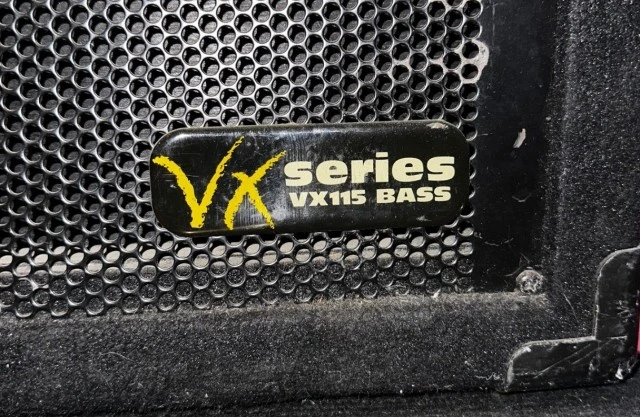 Hartke VX115 Bass Cabinet 300W / 8Ω