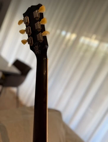 Gibson les Paul November burst