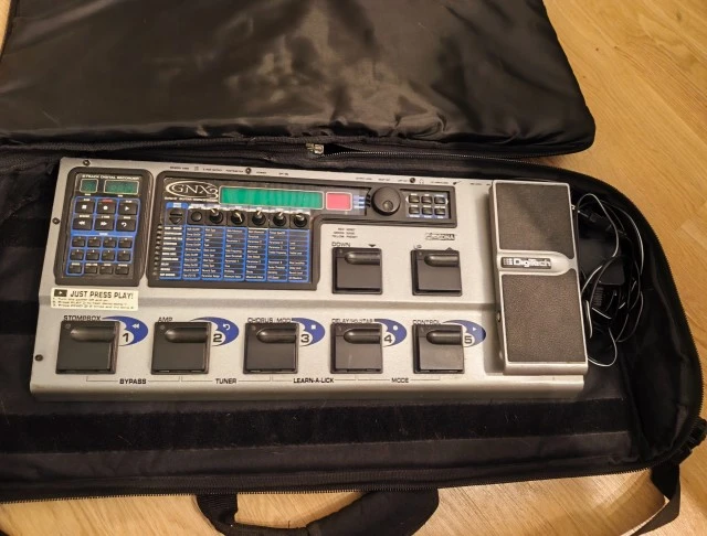 Πεταλιέρα Digitech GNX3 Guitar Workstation