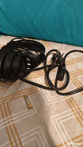 Ενισχυτής μπάσου Fender Rumble 25W και ακουστικά Roland
