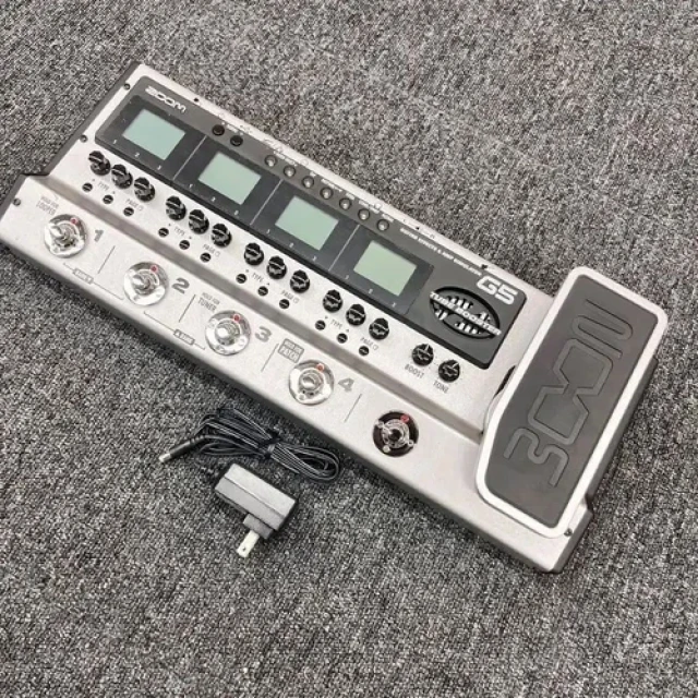 Zoom G5 Guitar Effects Amp Simulator σαν καινούργιο