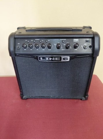 Line 6 Spider Classic 15