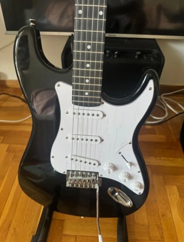 Ηλεκτρική Κιθάρα Veston Stratocaster style