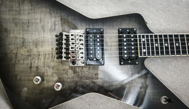 Epiphone Small Brendon Ghosthorse Προσφορές Δεκτές/Ανταλλαγές 