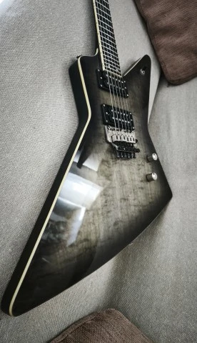 Epiphone Small Brendon Ghosthorse Προσφορές Δεκτές/Ανταλλαγές 