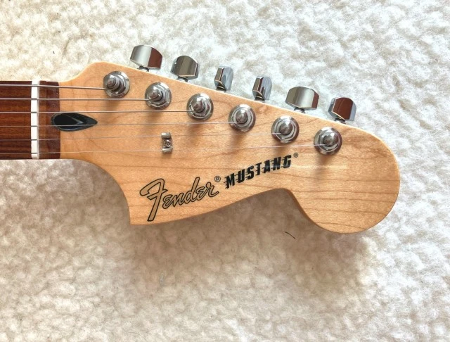 Fender Player Mustang 90 PF AGN