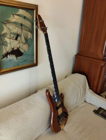 Alembic Essence