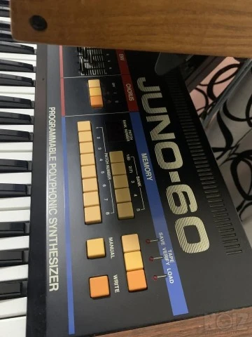 Roland Juno-60 (1983) – Άριστη Κατάσταση
