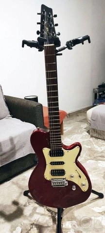 Ηλεκτρική κιθάρα Godin Solidac