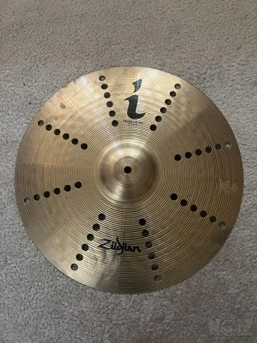 Pearl με zildjian 1650€