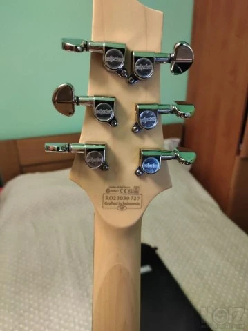 SCHECTER C-6 CherryBurst New