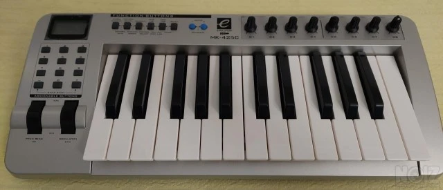 MIDI CONTROLLER MK-425C