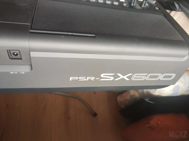 Yamaha PSR sx 600 ΚΑΙΝΟΥΡΓΙΟ ΜΕ ΠΟΛΛΑ ΕΞ