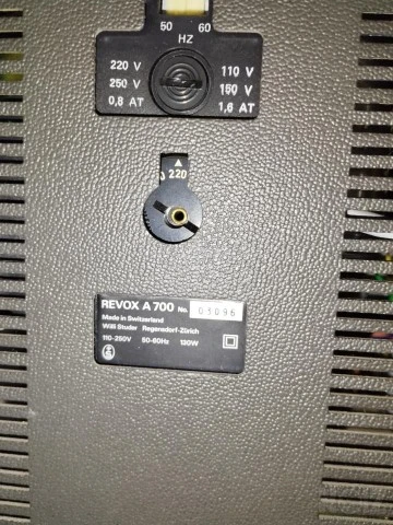 REVOX A 700