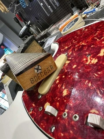 FENDER DUO SONIC II 1965