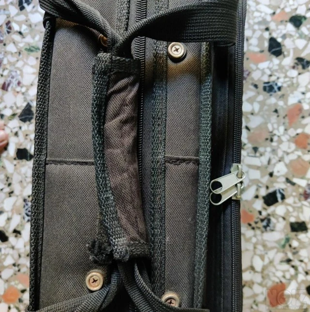 Ibanez K5 + σκληρή θήκη μεταφοράς