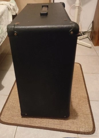 MARSHALL MG 100 DFX  (SOLID STATE 100 WA