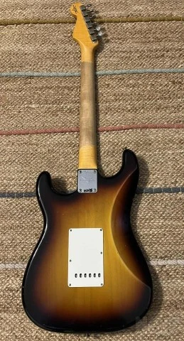 Fender Custom Shop '64 Stratocaster Jour
