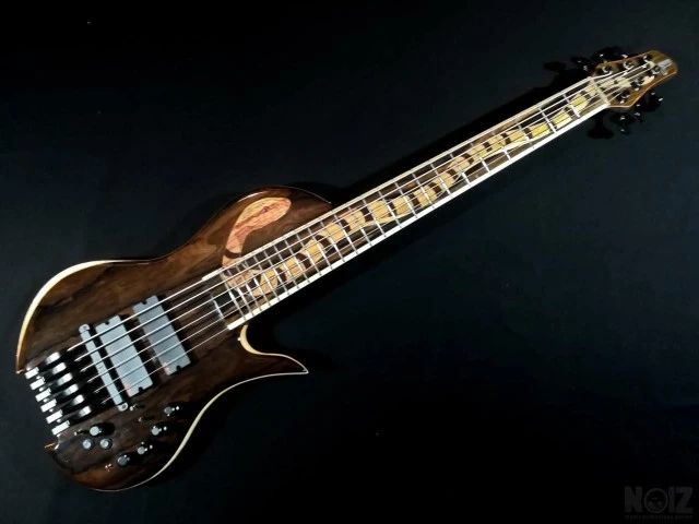 Πωλείται ή Ανταλλάσσεται – Χειροποίητο 6χορδο Custom Bass από Gamma Guitars