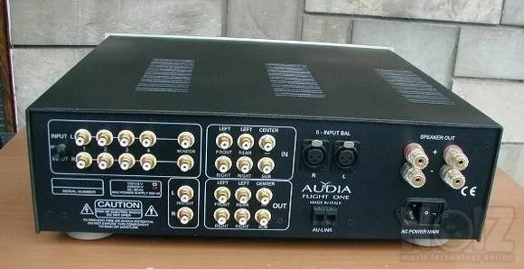 ΟΛΟΚΛΗΡΩΜΕΝΟΣ ΕΝΙΣΧΥΤΗΣ AUDIA FLIGHT ONE