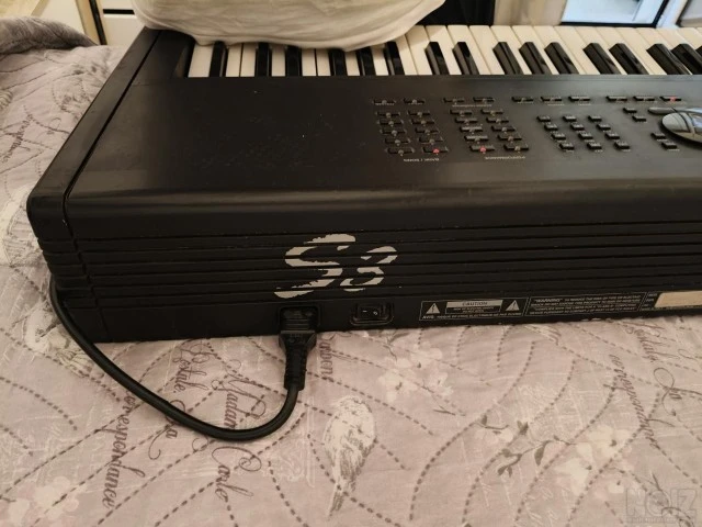 GeneralMusic GEM S3 με polyphonic aftert