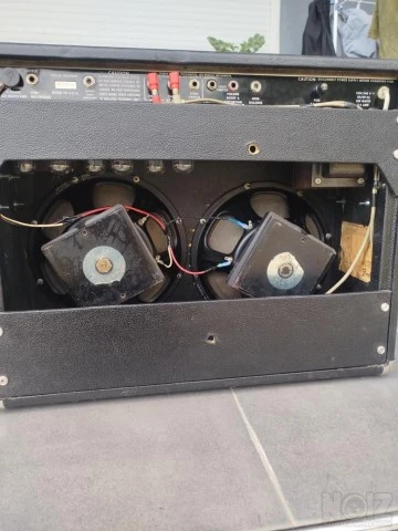 FENDER SUPER TWIN REVERB 180WATT