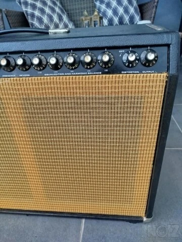 FENDER SUPER TWIN REVERB 180WATT