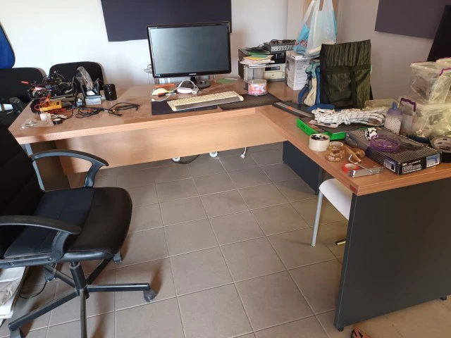 Πωλειται studio η ο εξοπλισμος λογω συνταξης!