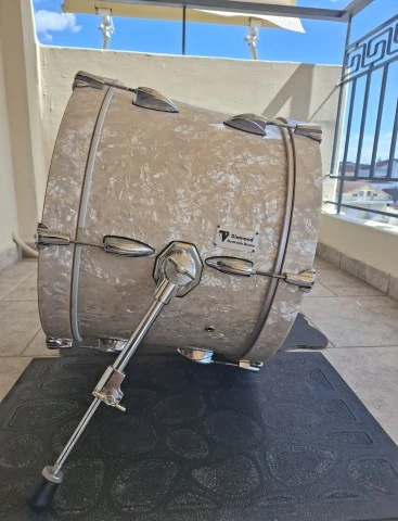 Electronic drums 4 piece