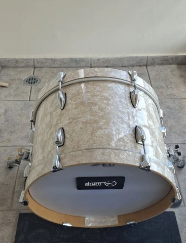 Electronic drums 4 piece