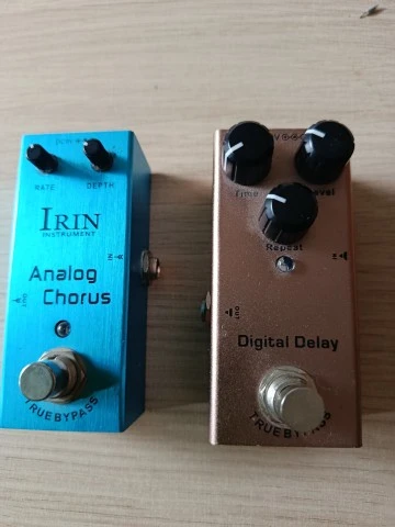 Mini pedals(delay+chorus)