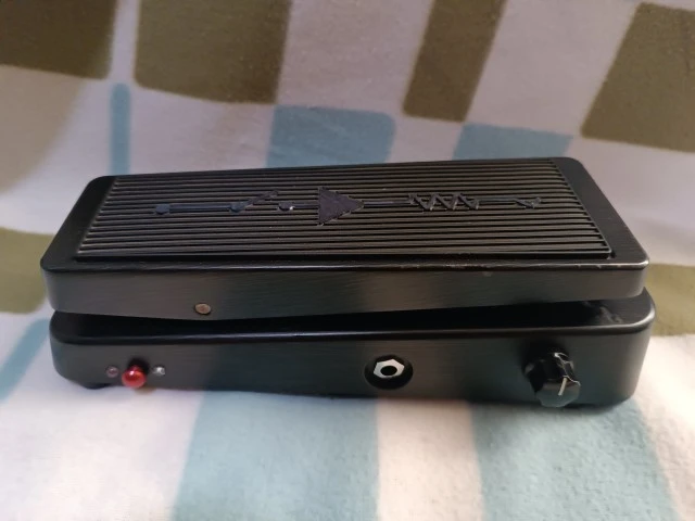 Dunlop MC404 CAE Wah