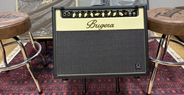 Bugera V22 Combo