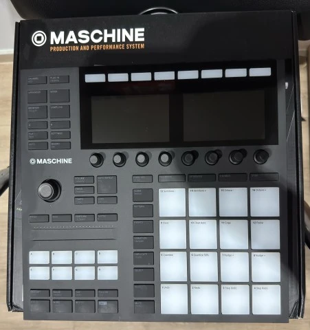 Native instrument MASCHINE mk3