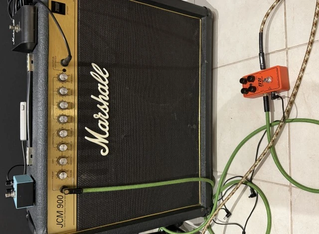 Marshall JCM900 2x12 2502 mk3