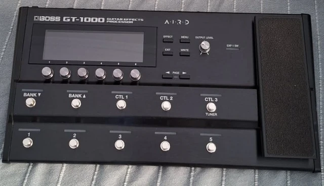 Boss GT-1000