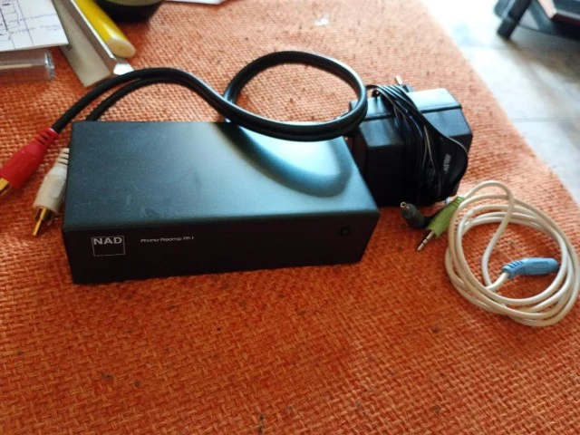 NAD Phono Stage