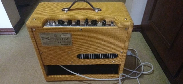 Fender Blues Junior Lacquered Tweed