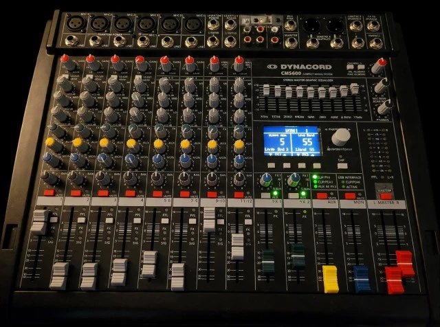 Mixer CMS 600