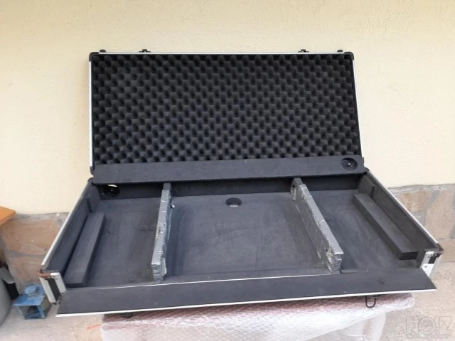 FLIGHT CASE 10" ΣΤΑ 80 ΕΥΡΩ ΚΑΙ FLIGHT C