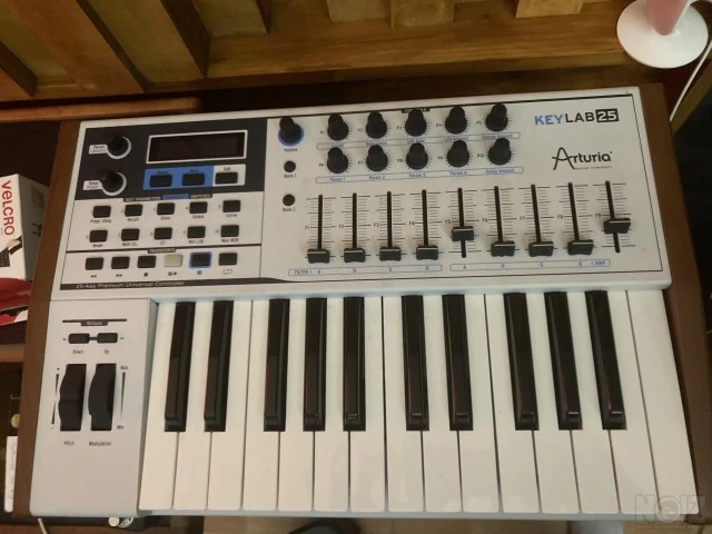 ARTURIA keylab 25